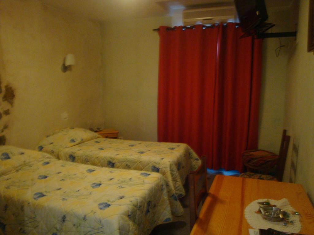 ホテル ル ビルブーケ Le Puy-en-Velay 部屋 写真